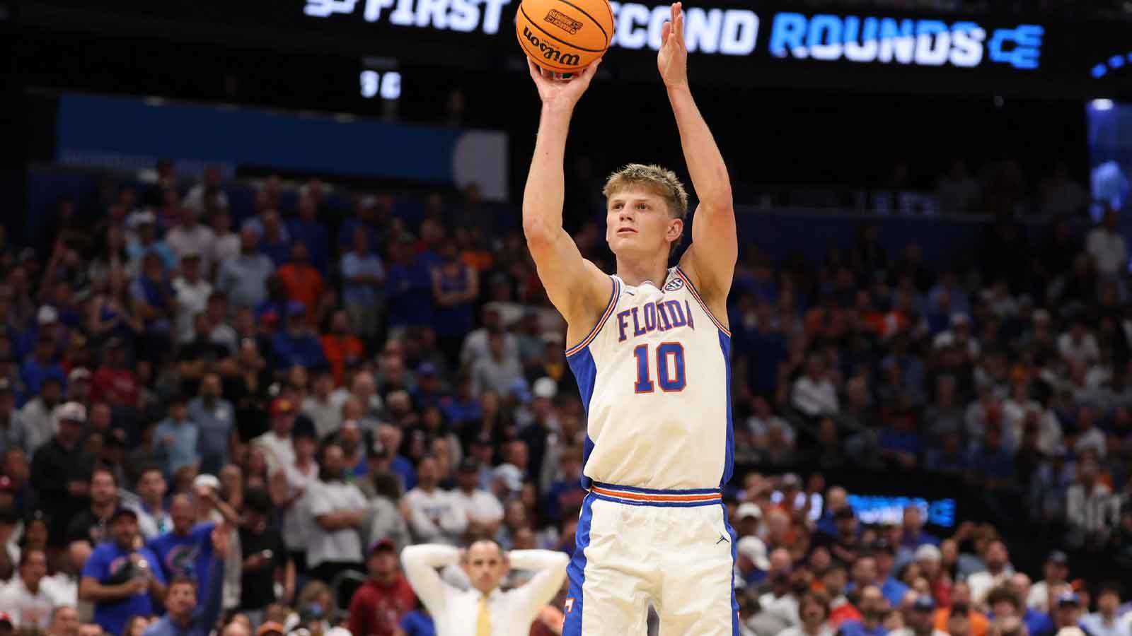 Florida basketball rumors: Thomas Haugh got more than $5 million to return to Gators