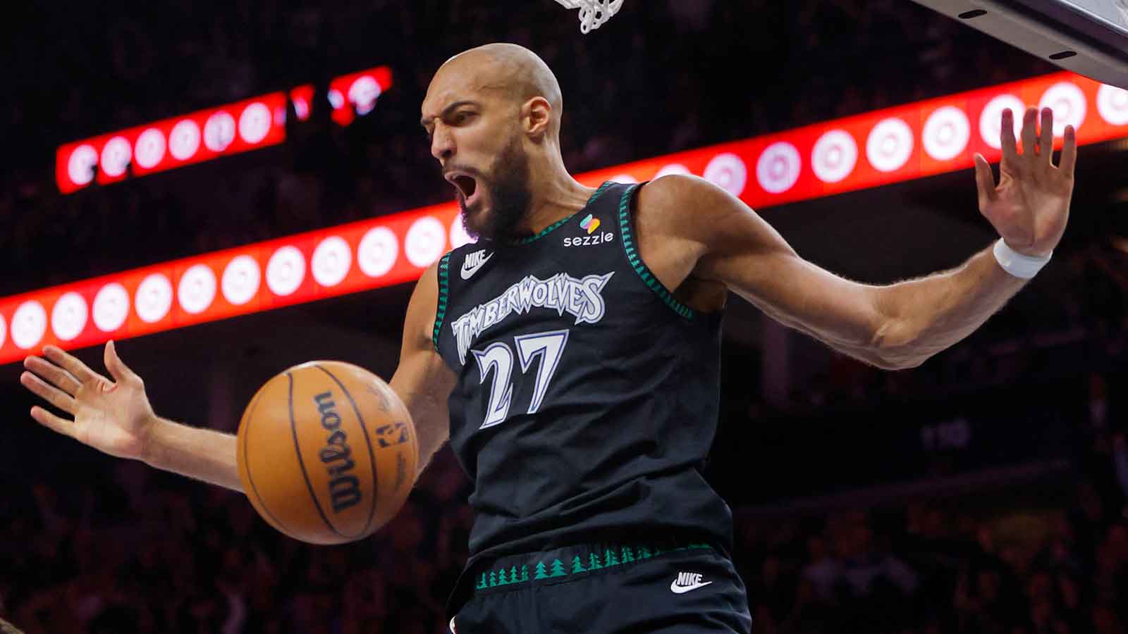 Rudy Gobert’s hilarious exchange with reporter about Timberwolves’ size