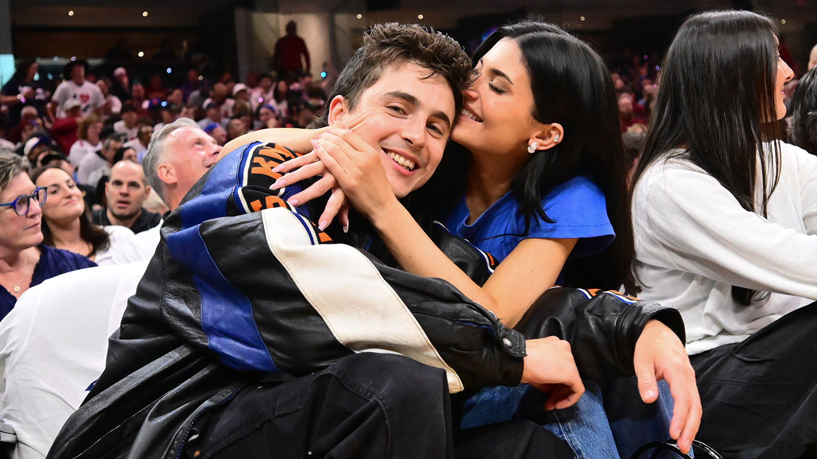 Knicks superfans Timothée Chalamet, Kylie Jenner share hype moment with KAT after ECF sweep
