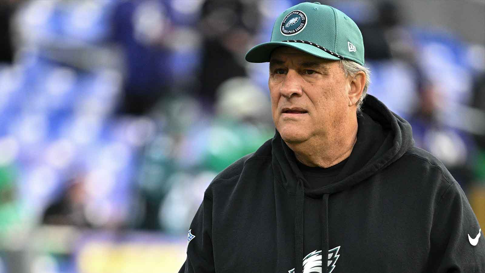 Eagles DC Vic Fangio shares blame for 2025 struggles with offense