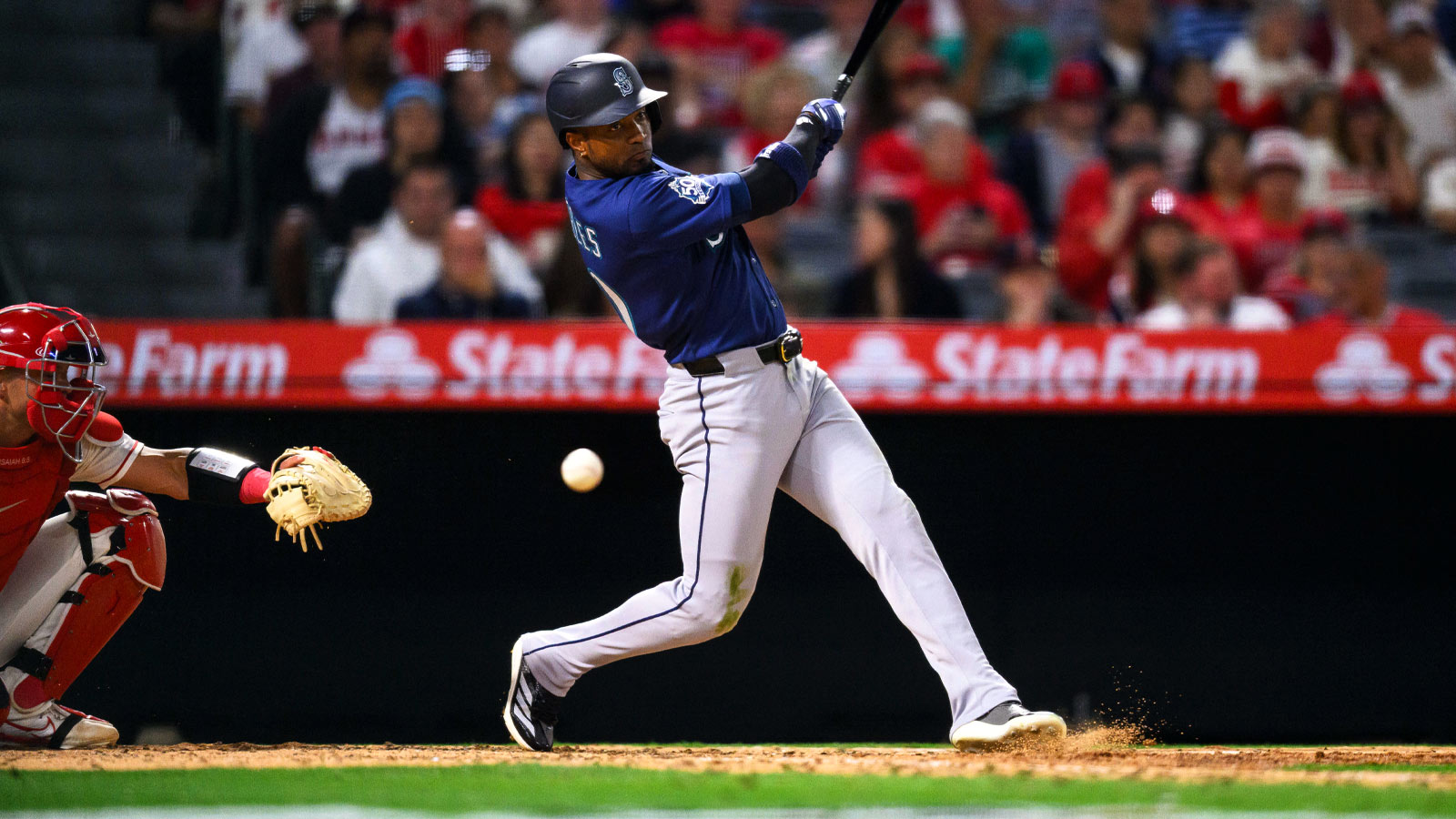 Mariners makes important injury roster move before Royals game
