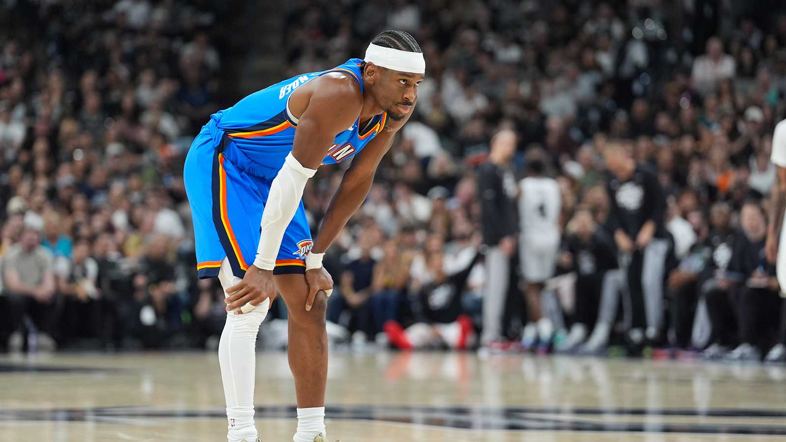 Watch fans hit Thunder’s Shai Gilgeous-Alexander with ‘flopper’ chants during Game 4 warmup