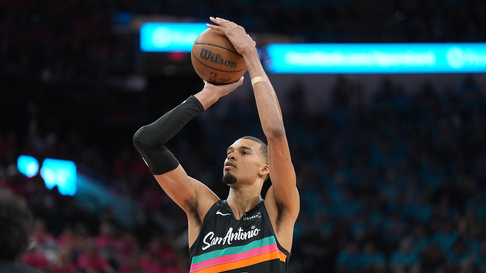 https://wp.clutchpoints.com/wp-content/uploads/2026/05/Wemby-shooting-free-throws.jpg