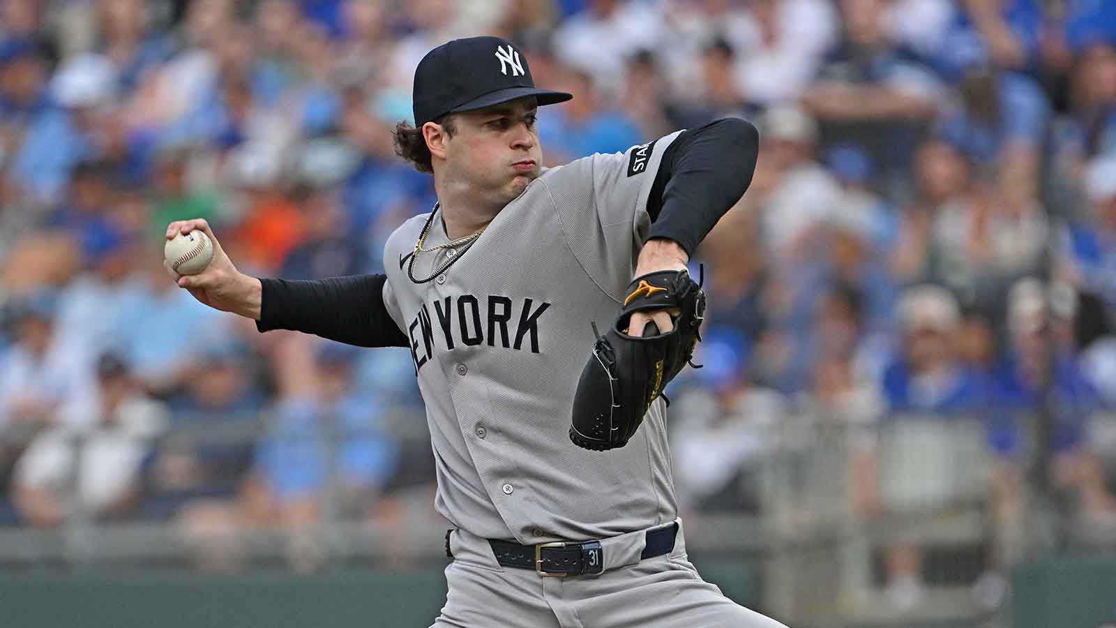 Yankees starting rotation just received attention-grabbing praise from Mark DeRosa