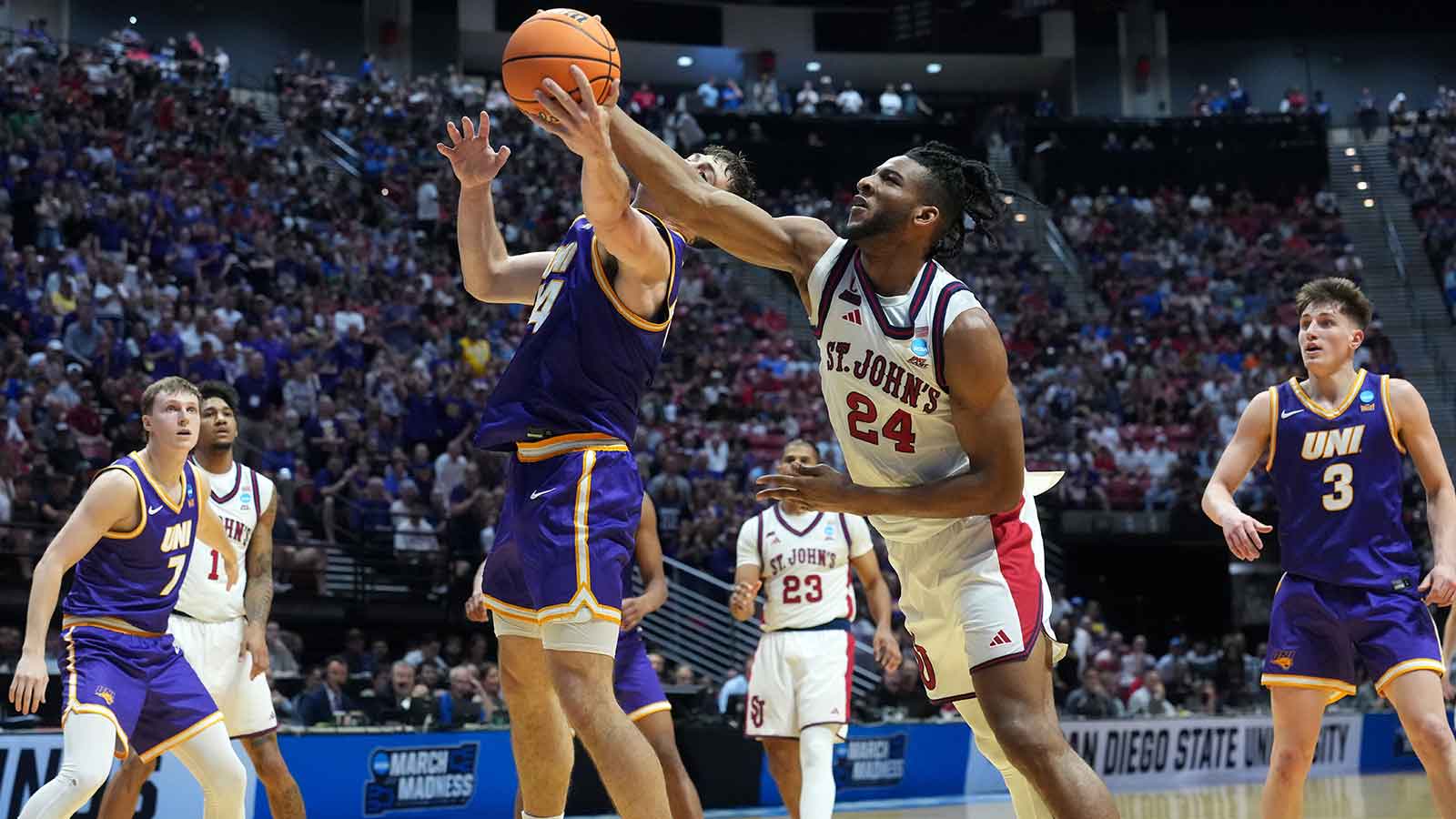 St. John’s handed Tounde Yessoufou $6 million to spurn NBA Draft