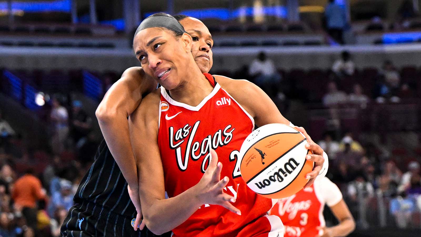 https://wp.clutchpoints.com/wp-content/uploads/2026/06/Aja-Wilson-didnt-let-twisted-ankle-stop-history-making-performance-vs.-Sky.jpg