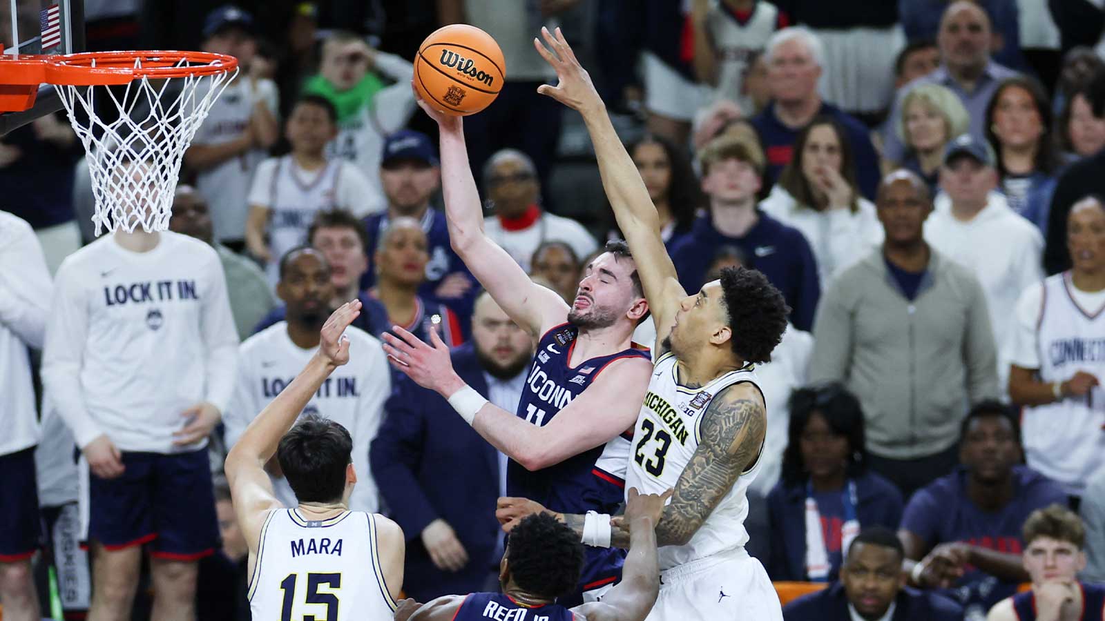 Cavaliers draft, trades UConn legend to Kings for multiple picks