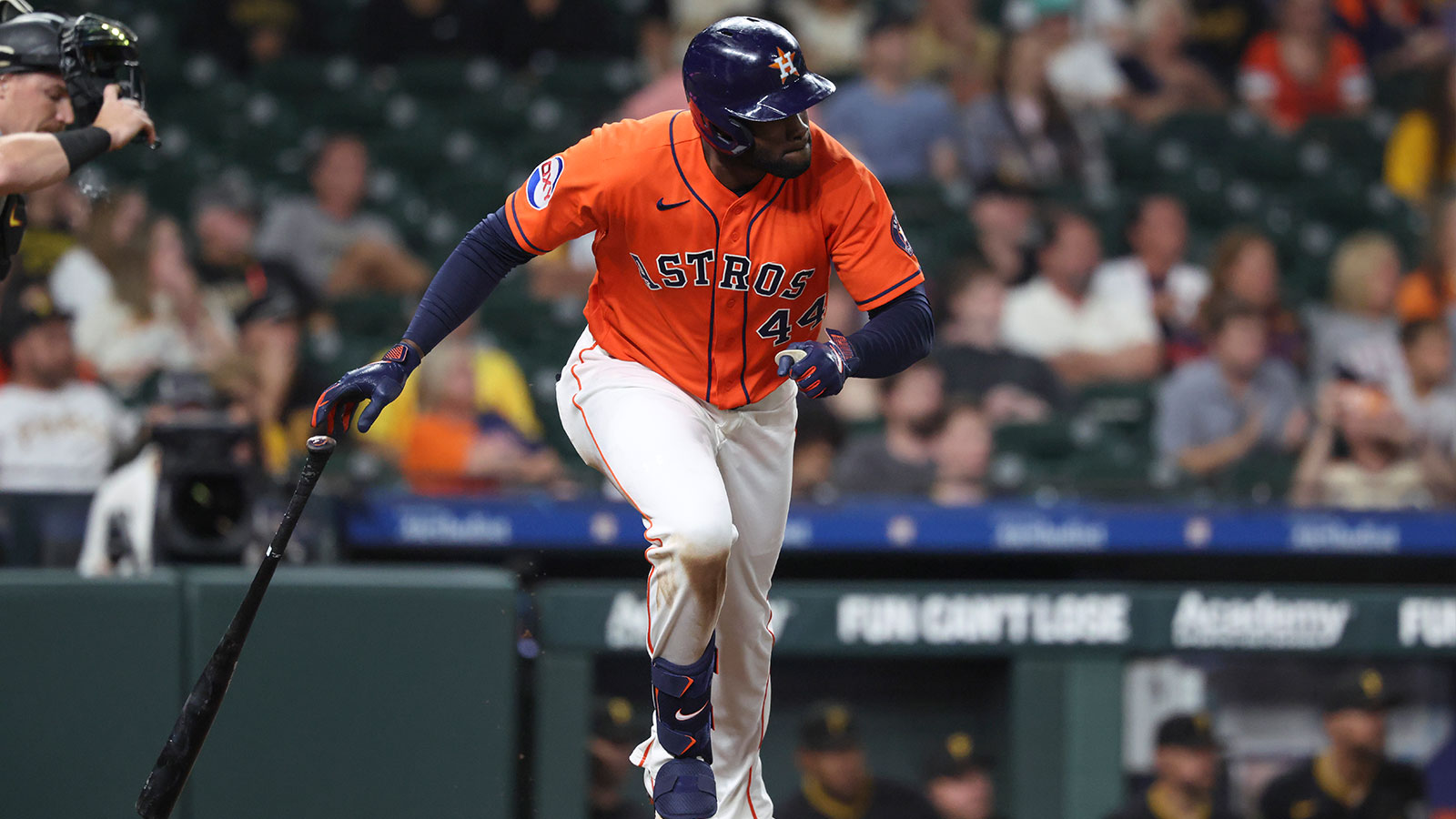 Astros rumors: Is Yordan Alvarez trade actually on table? Jeff Passan weighs in