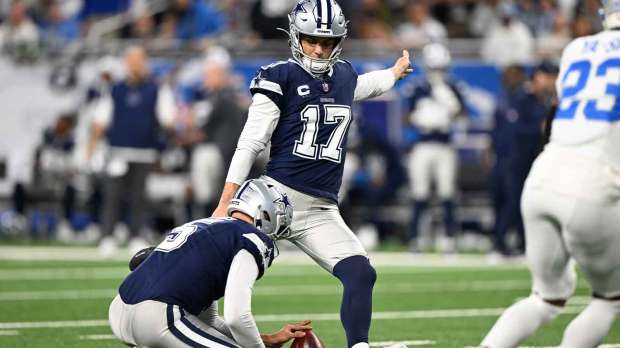 Dallas Cowboys place kicker Brandon Aubrey (17) kicks a field goal during the first half against the Detroit Lions at Ford Field.