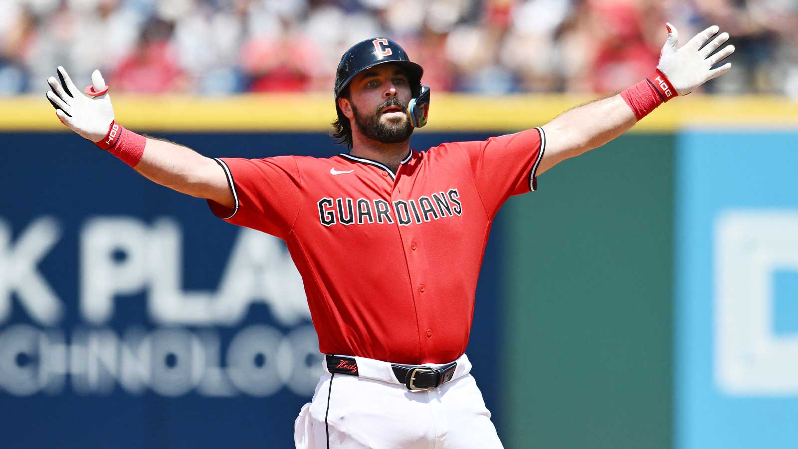 Guardians’ Austin Hedges makes wild claim right to Josh Naylor’s face