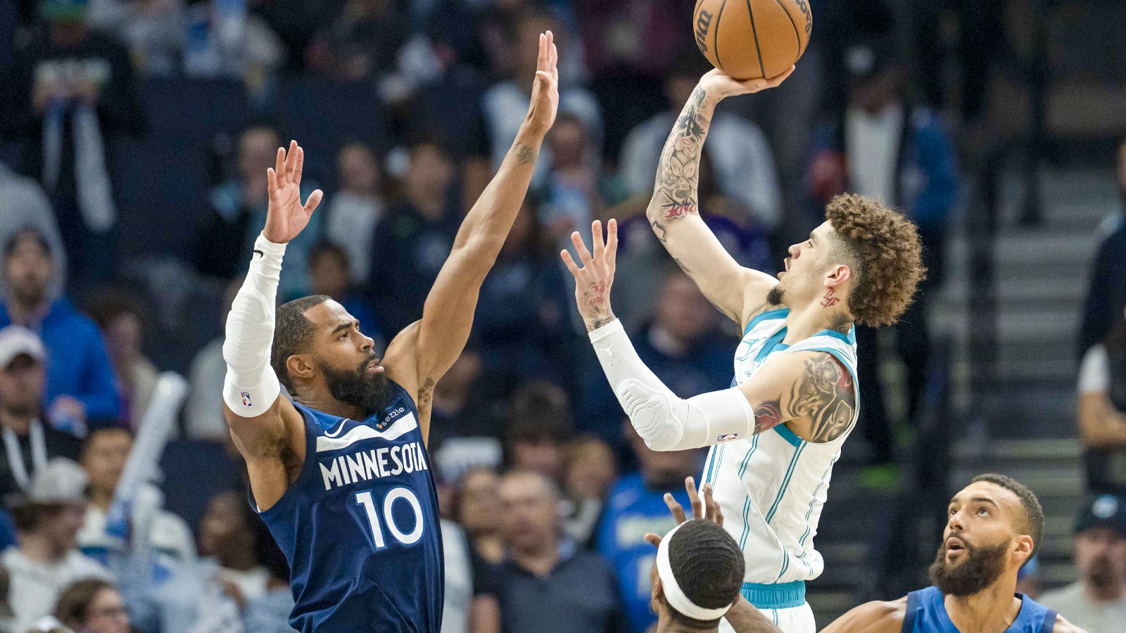 https://wp.clutchpoints.com/wp-content/uploads/2026/06/Ball-vs-Minnesota.jpg