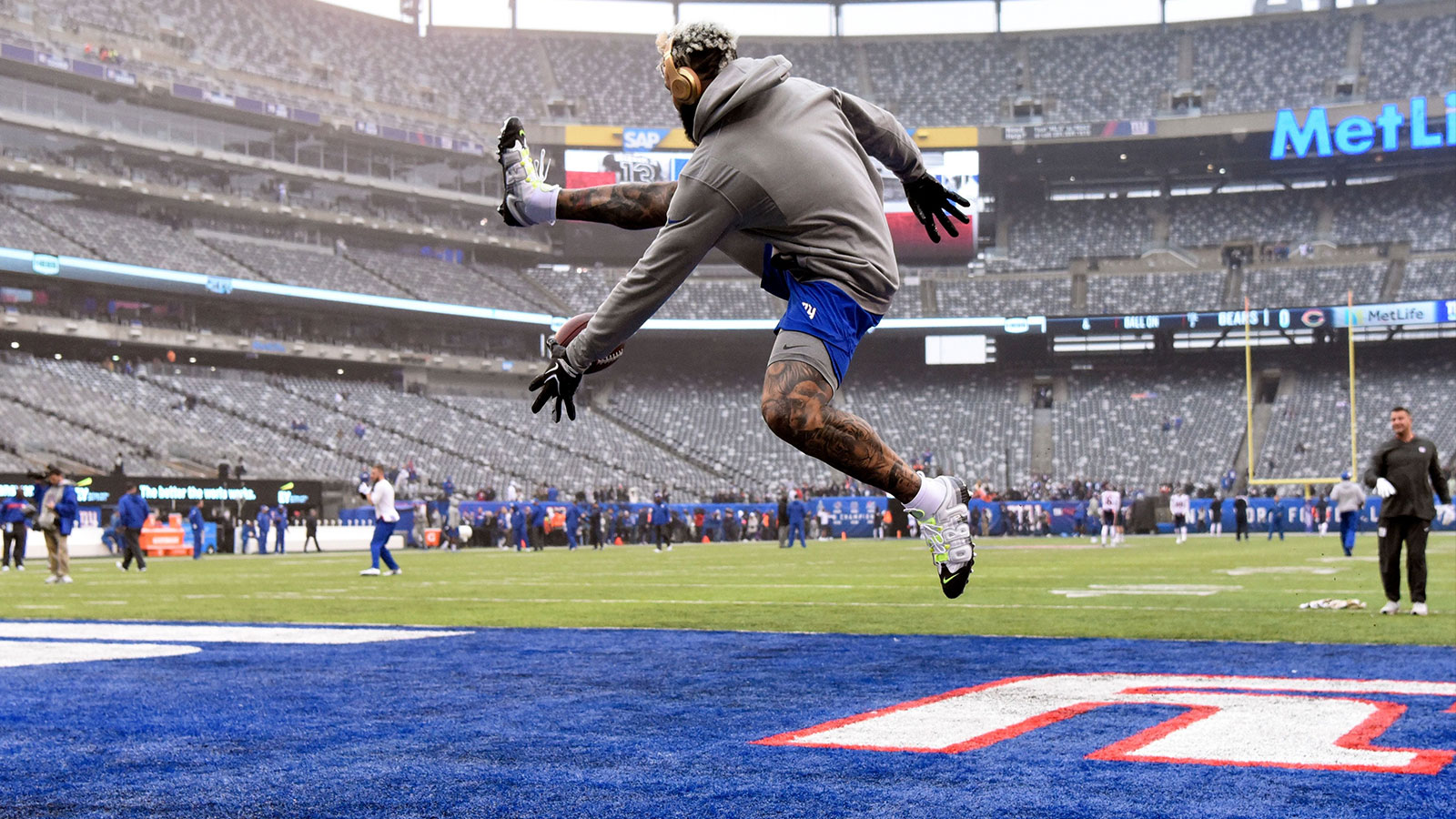 Giants reporters can’t get enough of Odell Beckham Jr. practice videos
