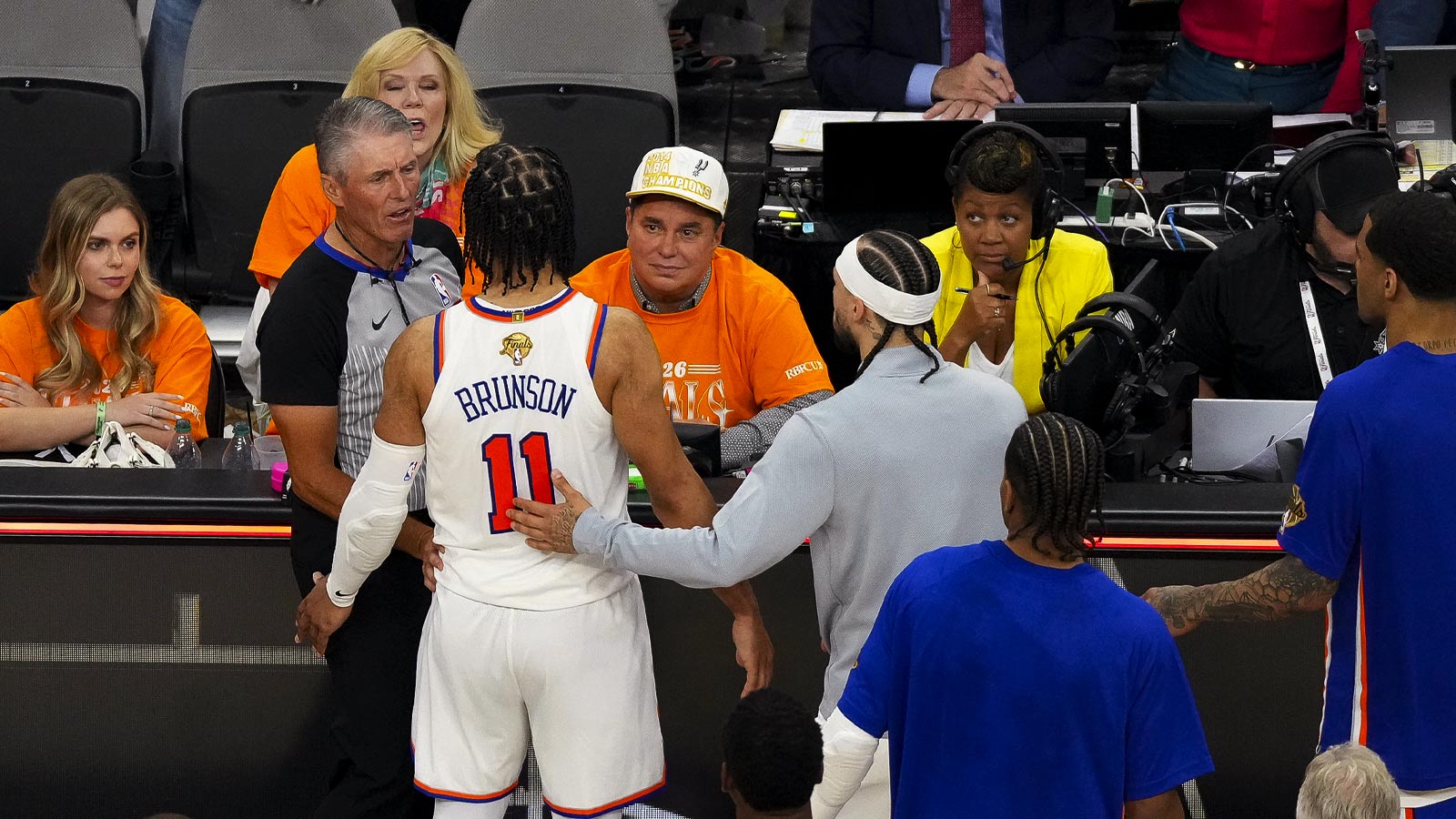 Jalen Brunson vs. SGA foul-baiting debate gets Stephon Castle input amid Knicks-Spurs NBA Finals