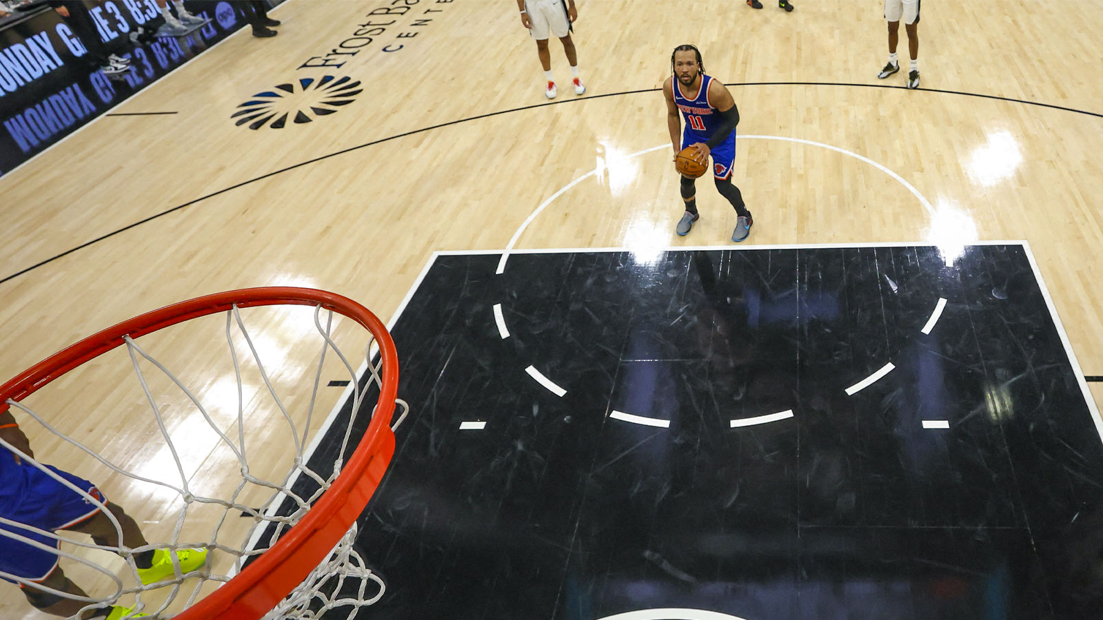 https://wp.clutchpoints.com/wp-content/uploads/2026/06/Brunson-shoots.jpg