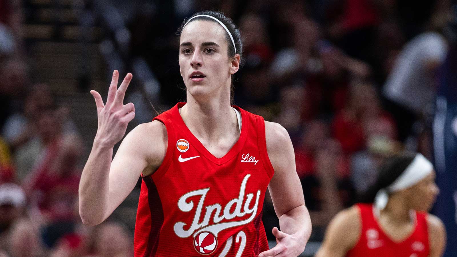 Caitlin Clark issues response to outside concern amid Fever drama