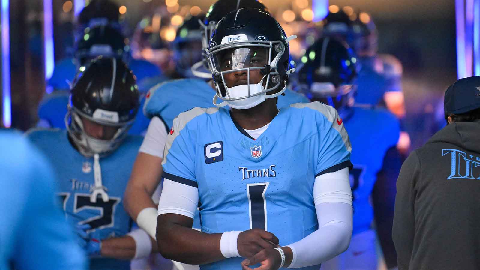 Titans’ Robert Saleh leaves question hanging on Cam Ward’s ‘elite traits’