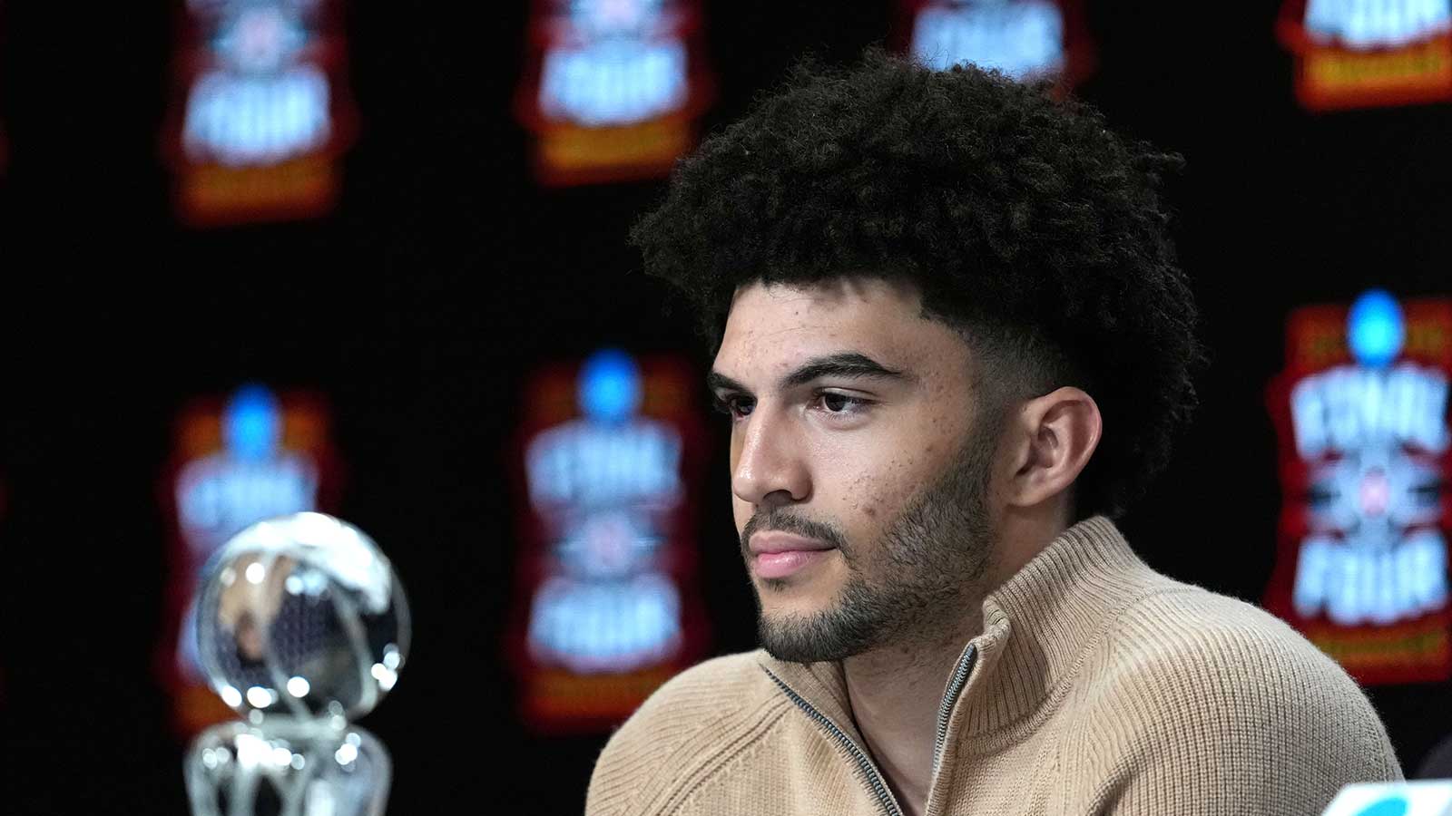 Duke Blue Devils forward Cameron Boozer is awarded the Oscar Robertson Player of the Year Award presented by the US Basketball Writers Association and the Associated Press during the men's 2026 NCAA Tournament at Lucas Oil Stadium. 
