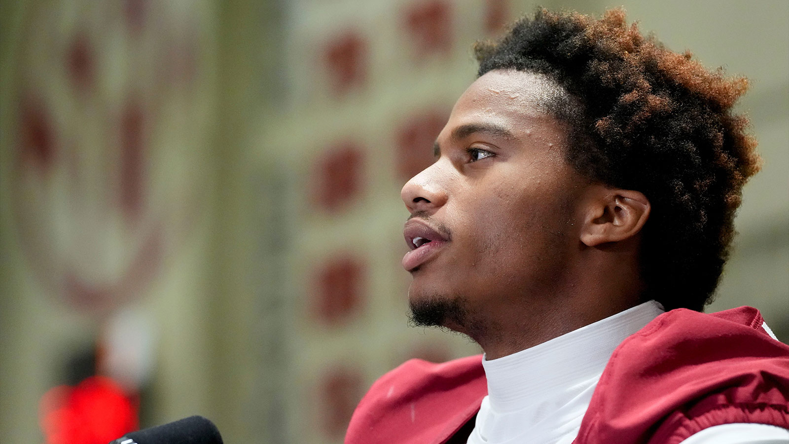 AInsider weighs Alabama football’s Ryan Coleman-Williams NFL Draft dilemma after brutal 2025