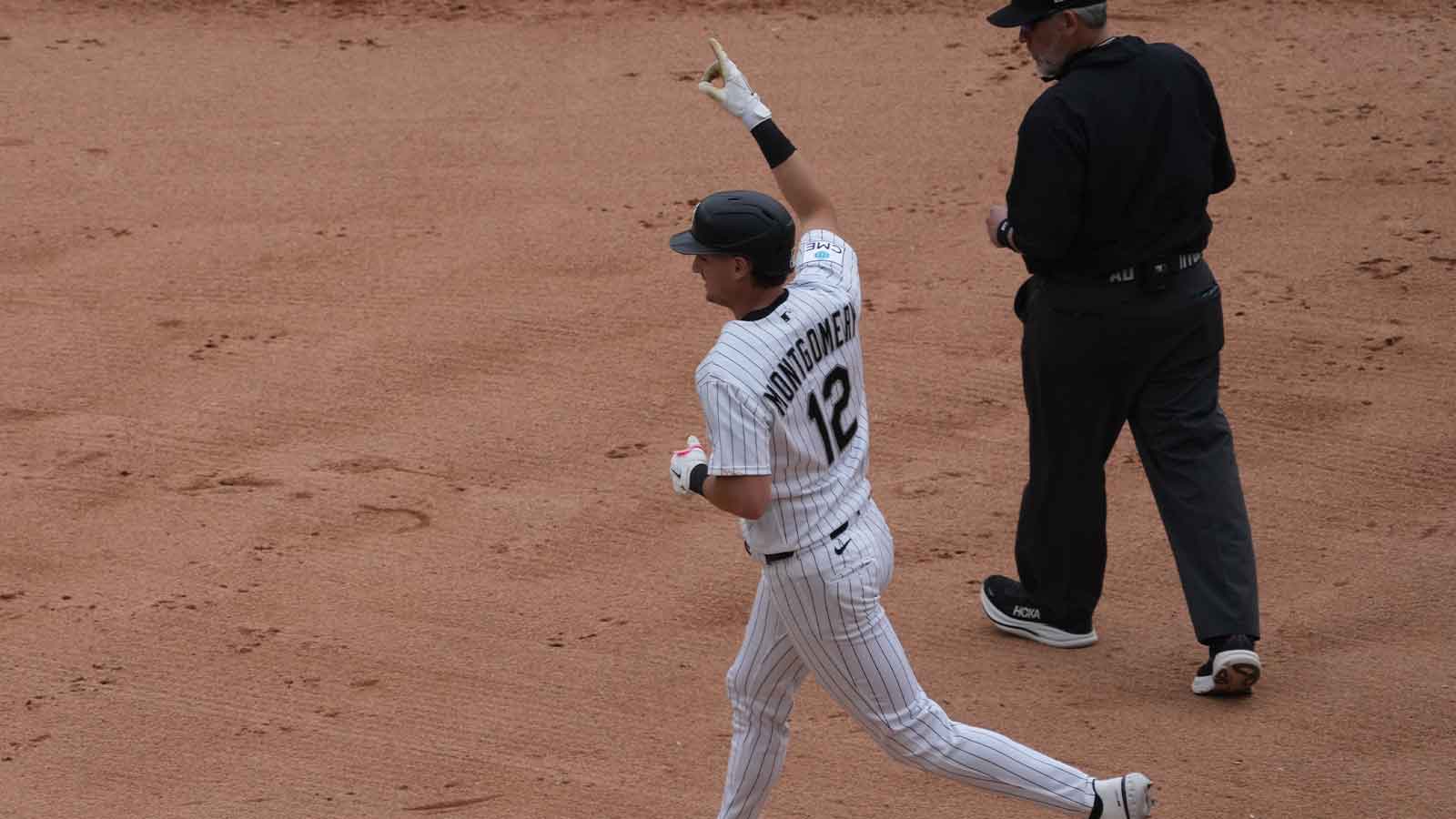 White Sox’s Colson Montgomery sends message to doubters after upsetting Dodgers