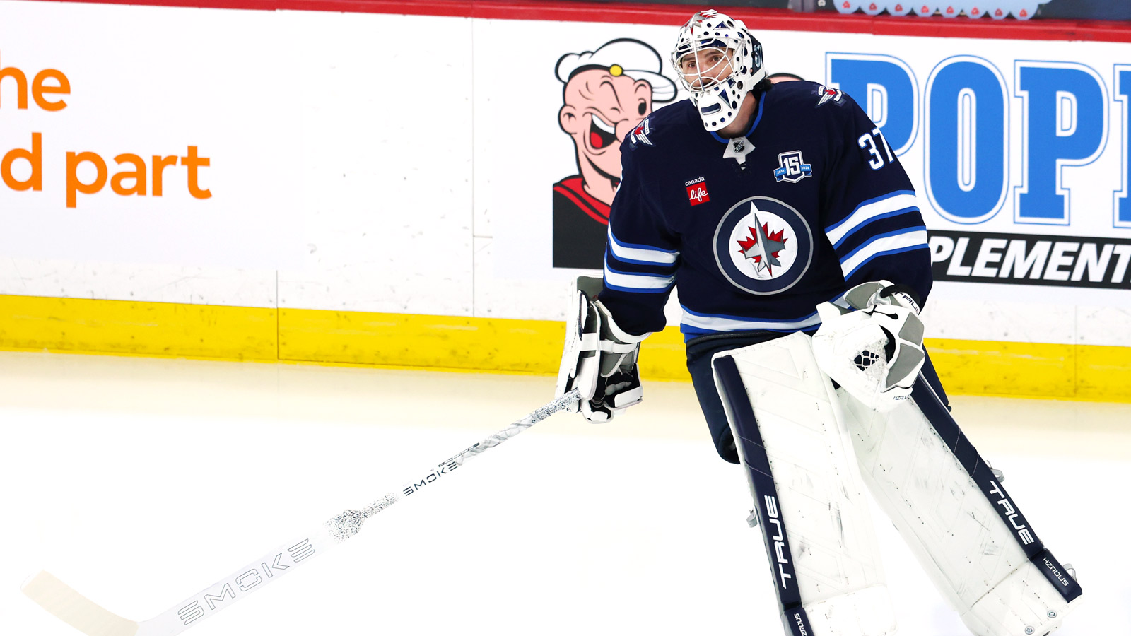 NHL rumors: Panthers could target Connor Hellebuyck if Sergei Bobrovsky doesn't re-sign