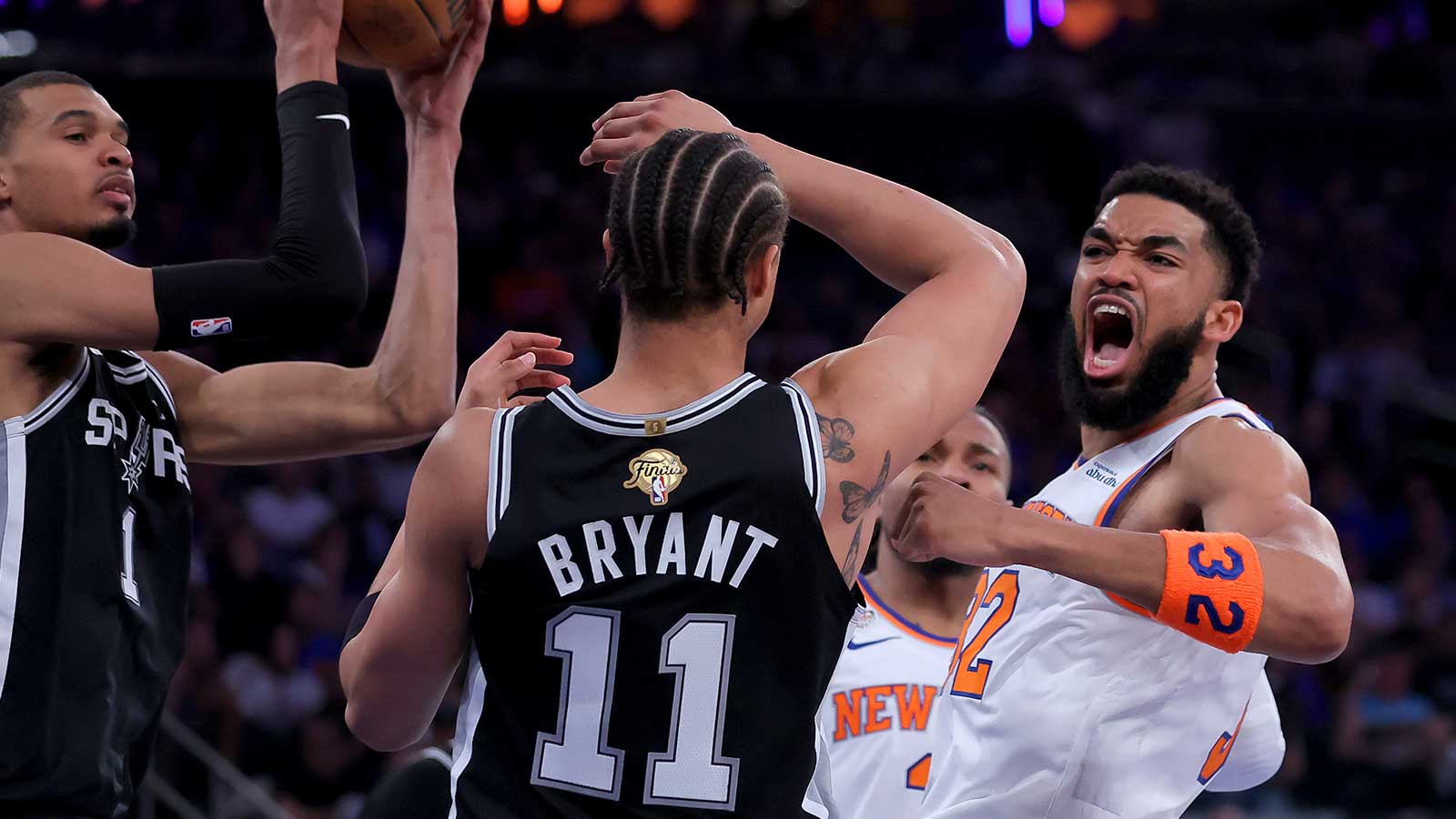 https://wp.clutchpoints.com/wp-content/uploads/2026/06/D-_Desktop_Stephen-Jackson-goes-off-on-Knicks-fans-for-throwing-at-Victor-Wembanyama.jpg