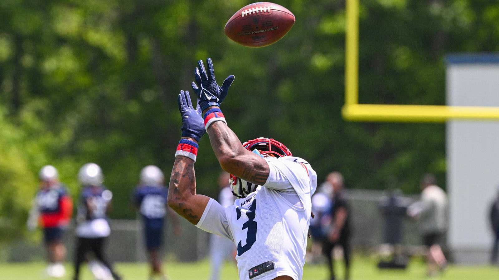 DeMario Douglas will add ‘swagger’ to Patriots’ offense in 2026