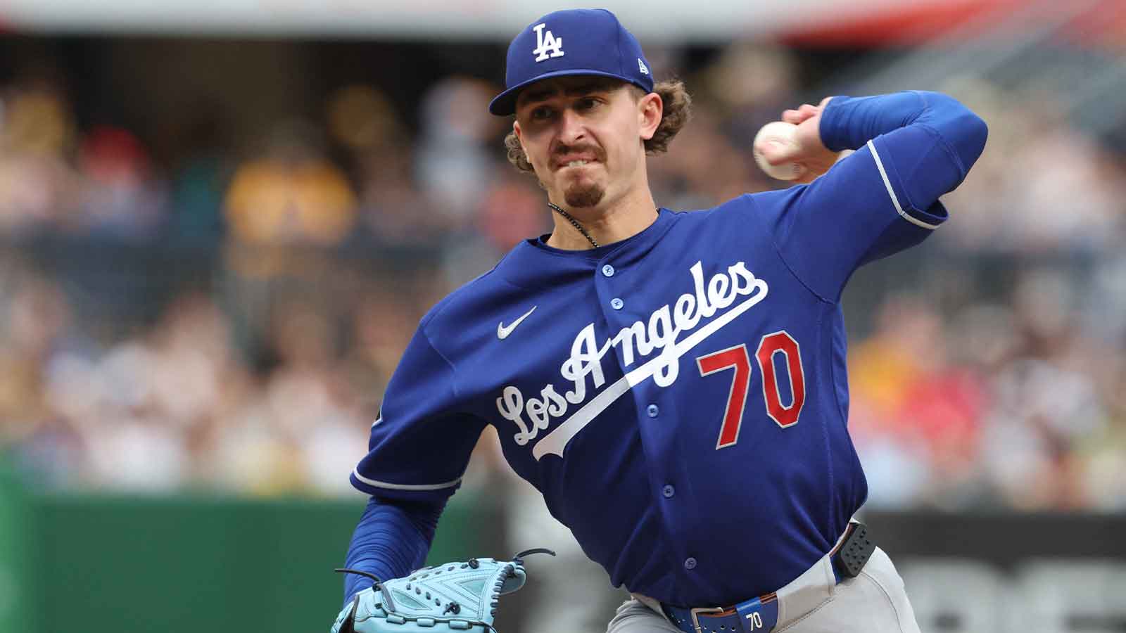Dodgers news: Justin Wrobleski exits Pirates game after injury scare