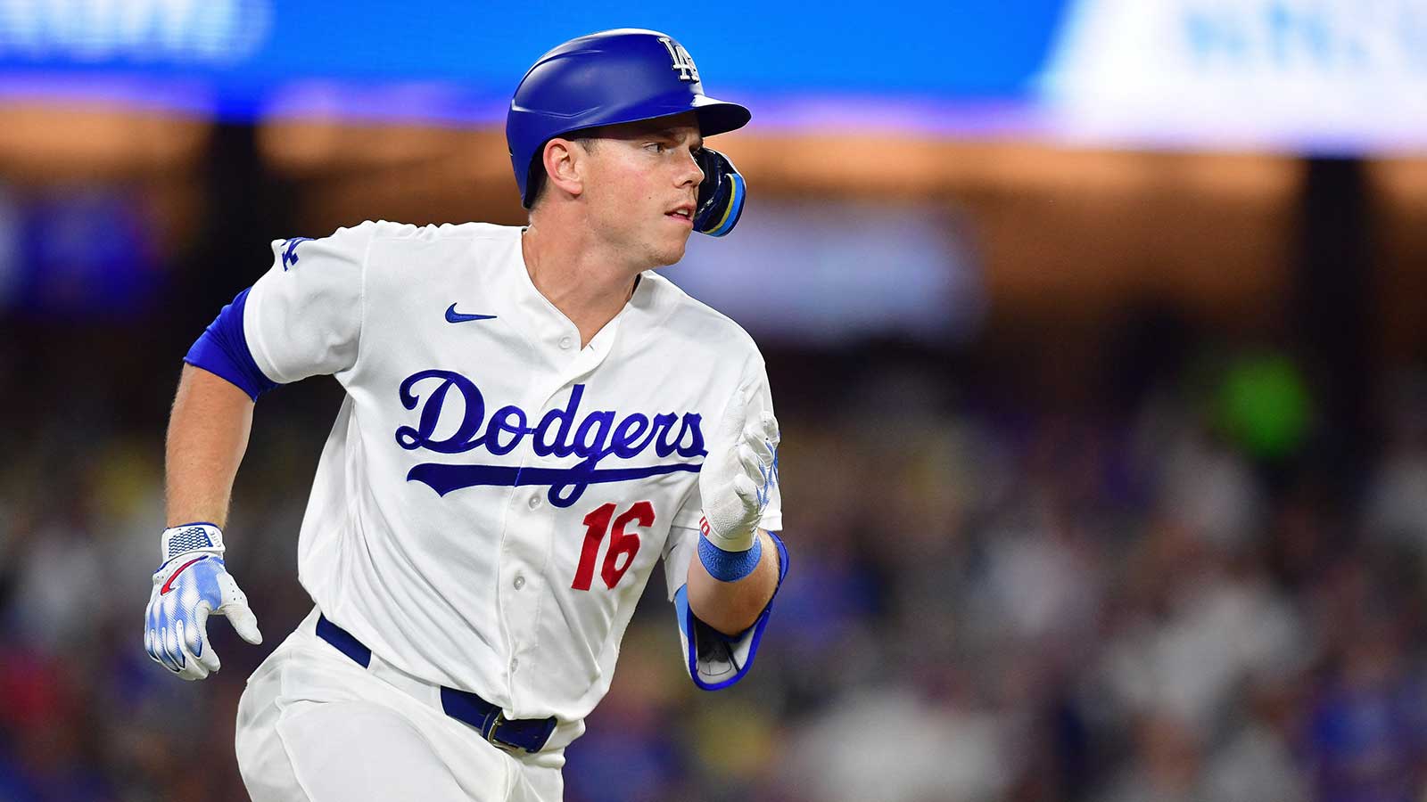 Dodgers’ Will Smith suddenly scratched from lineup vs. Angels