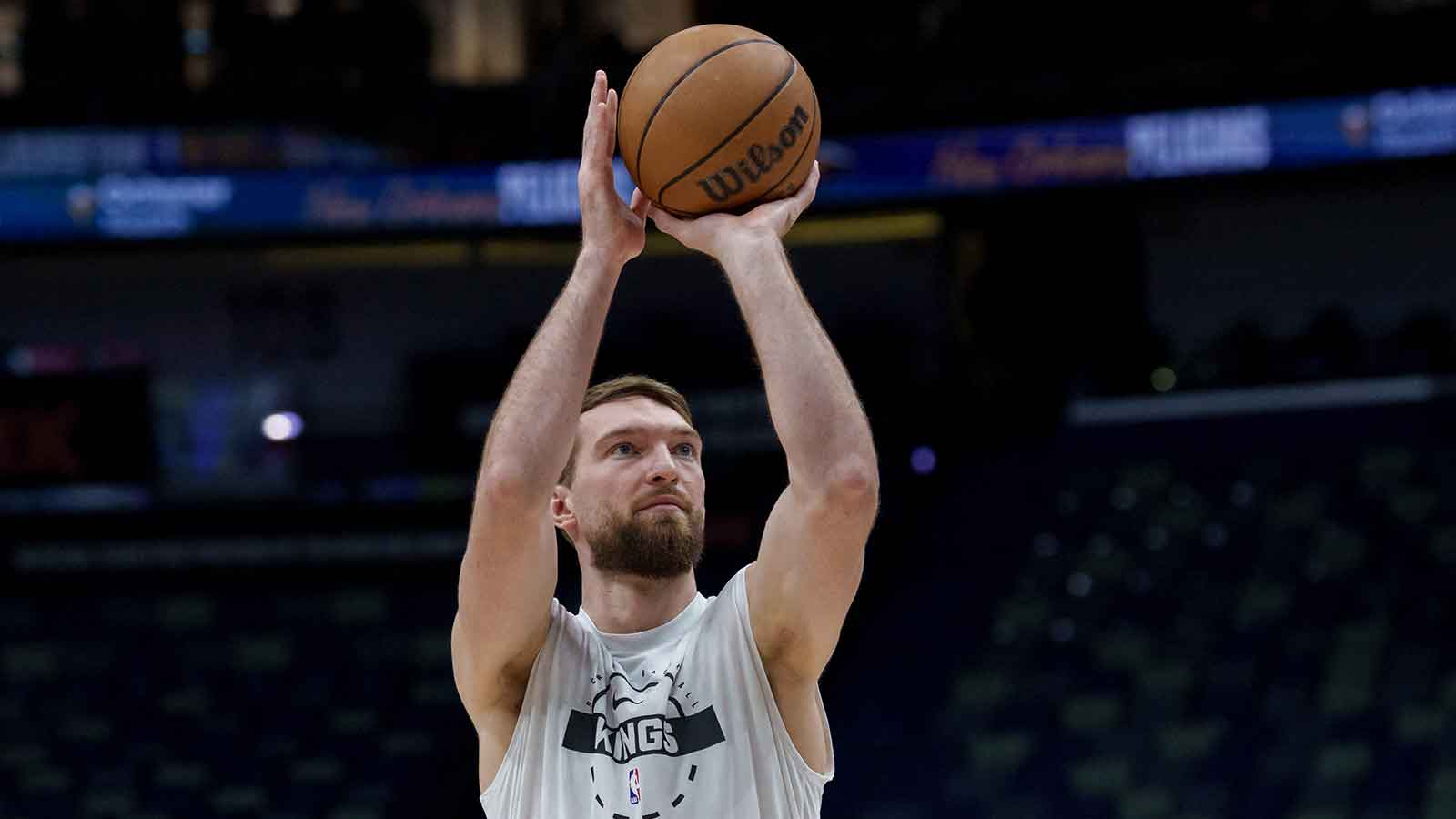 NBA rumors: Hornets talking to Kings about Domantas Sabonis trade, but there's a problem