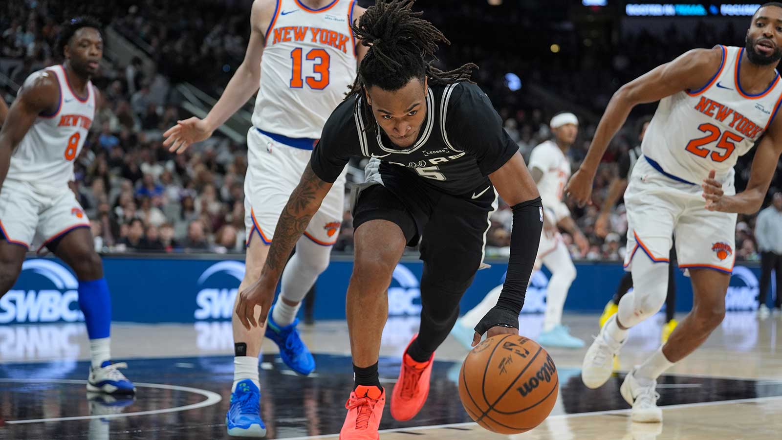 Insider notes ‘one matchup to watch’ in Knicks-Spurs NBA Finals
