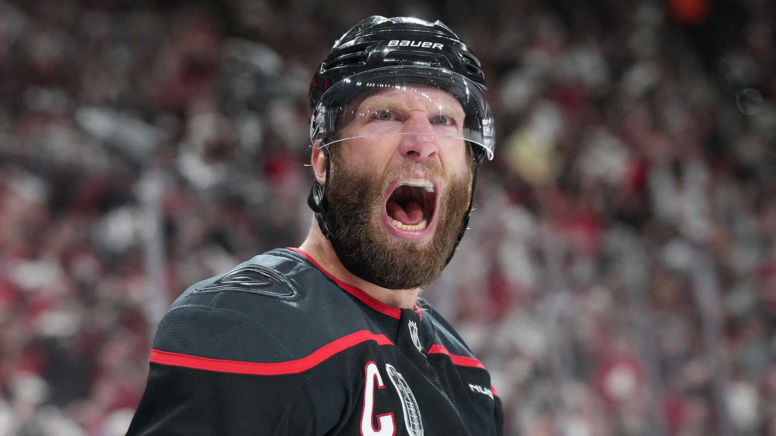 Erling Haaland spotted at Hurricanes-Golden Knights Stanley Cup Final Game 5