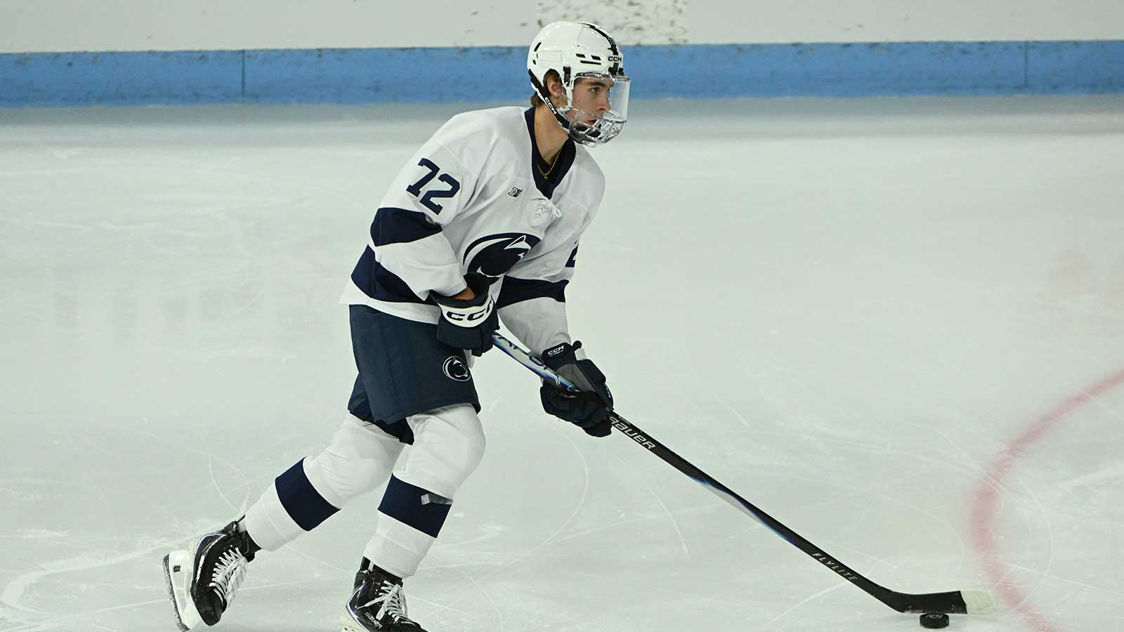 https://wp.clutchpoints.com/wp-content/uploads/2026/06/Gavin-McKenna-skating-with-Penn-State.jpg