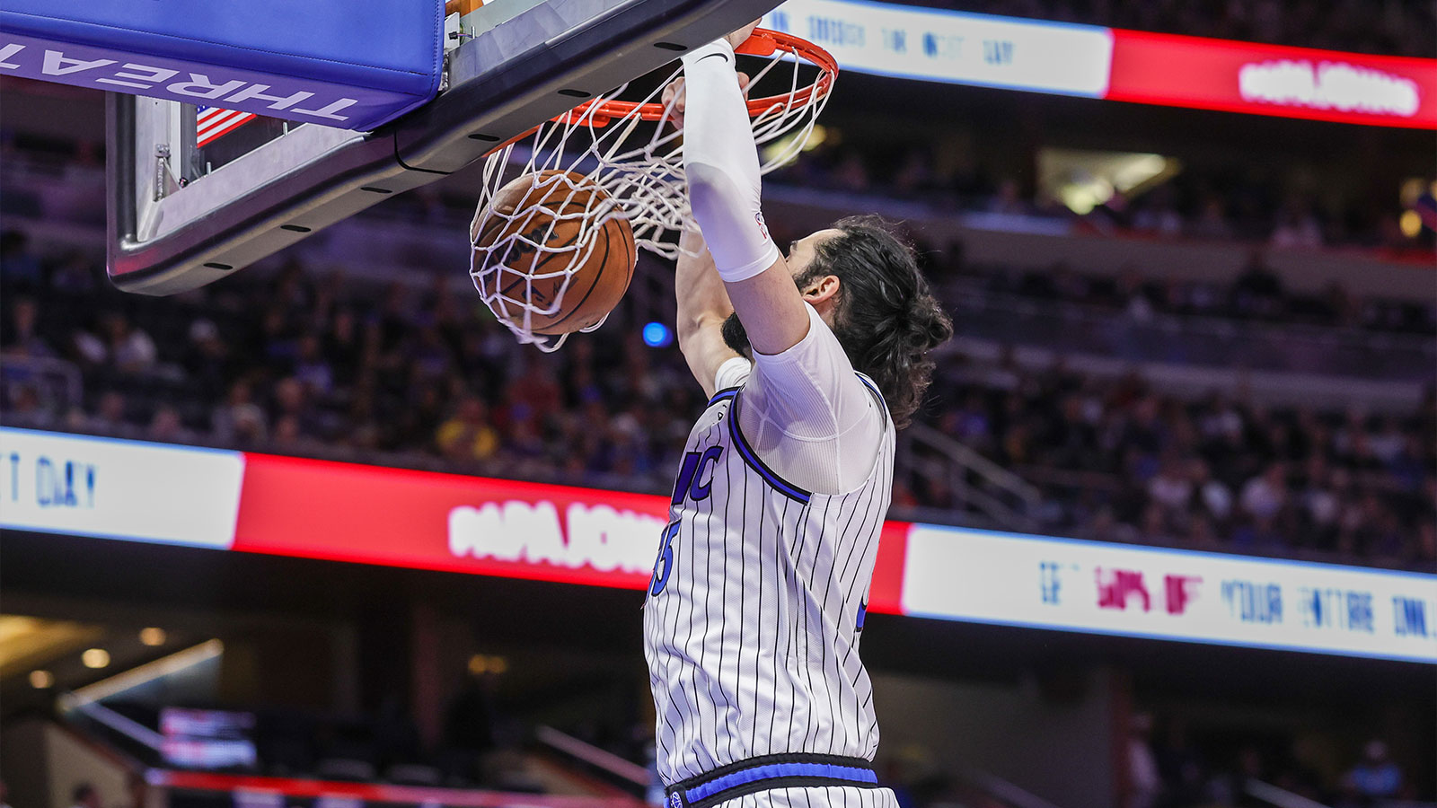 NBA rumors: Clippers’ trade inquiries to Magic rebuffed