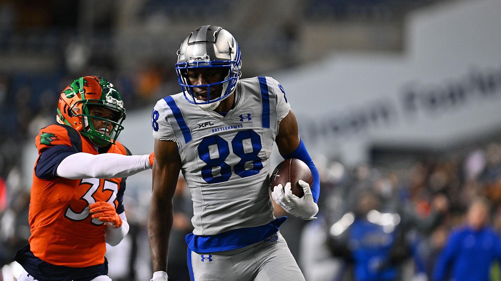 Broncos signing Offensive Player of the Year award winner, with a twist