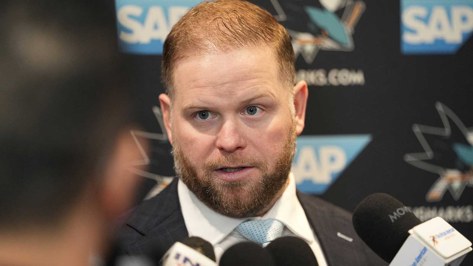 Michael Kesselring signs $13.5 million deal with Sharks after Sabres trade