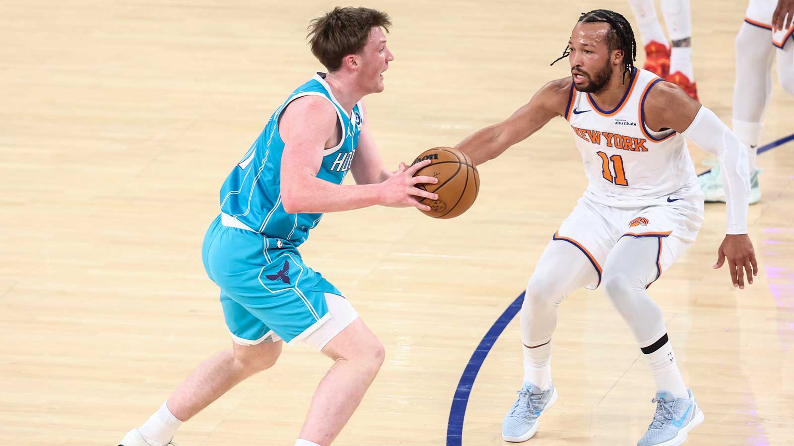 Hornets’ Kon Knueppel gets championship-caliber advice from Knicks’ Jalen Brunson