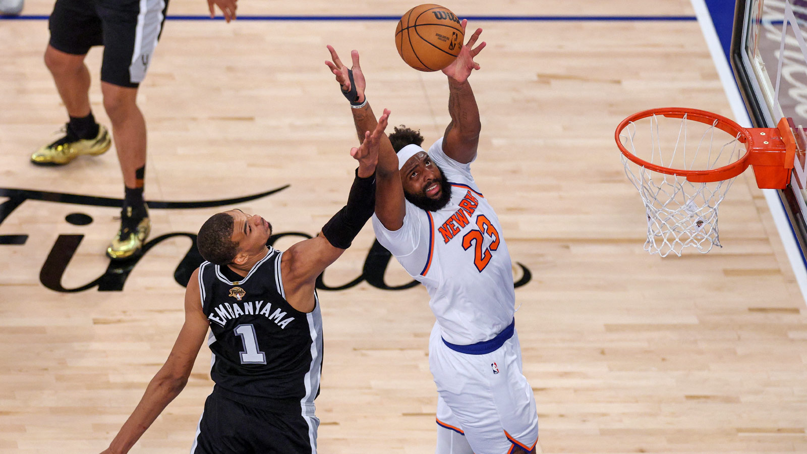 Knicks rumors: Front office pleading with James Dolan to save Mitchell Robinson situation