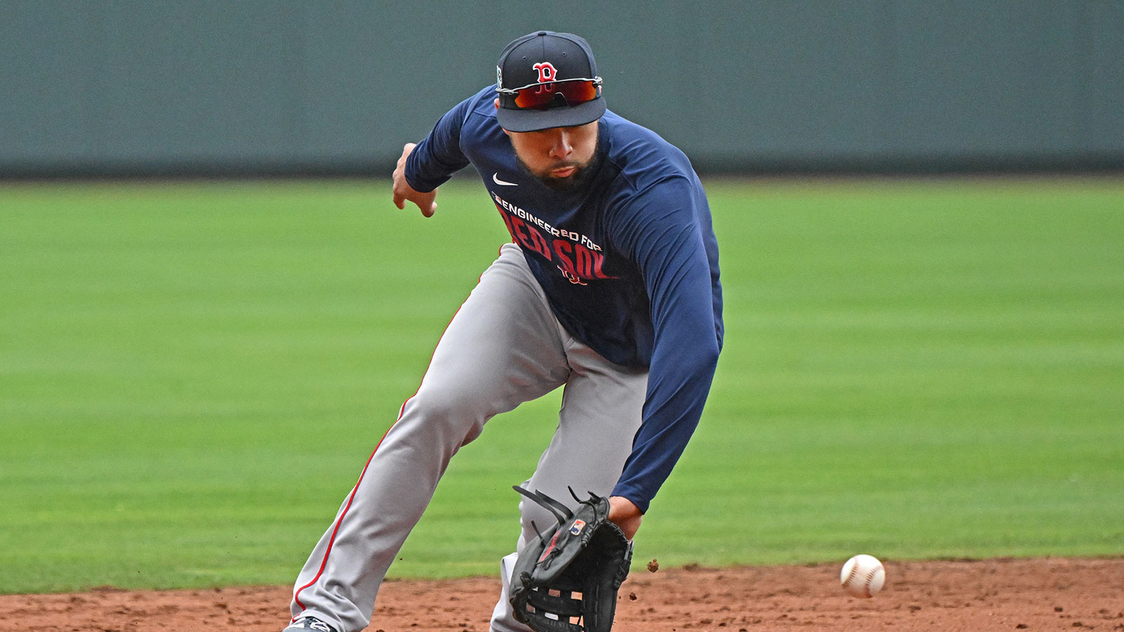 https://wp.clutchpoints.com/wp-content/uploads/2026/06/Isiah-Kiner-Falefa-1.jpg