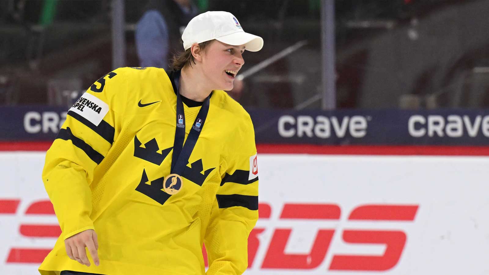 https://wp.clutchpoints.com/wp-content/uploads/2026/06/Ivar-Stenberg-on-the-ice.jpg