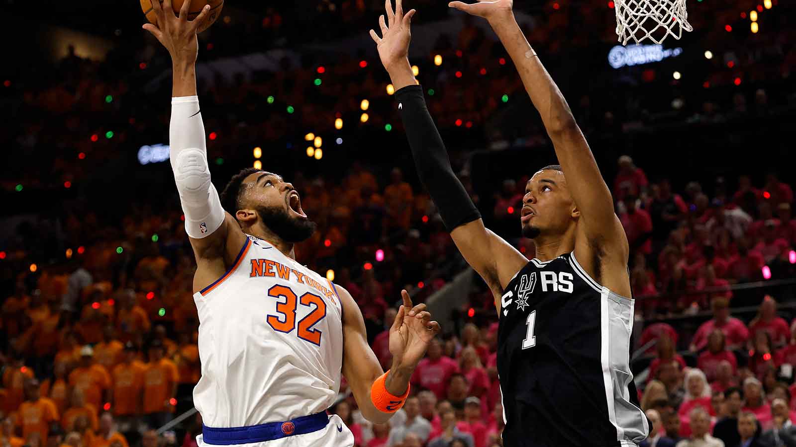 https://wp.clutchpoints.com/wp-content/uploads/2026/06/Jalen-Brunson-vs.-Spurs.jpg