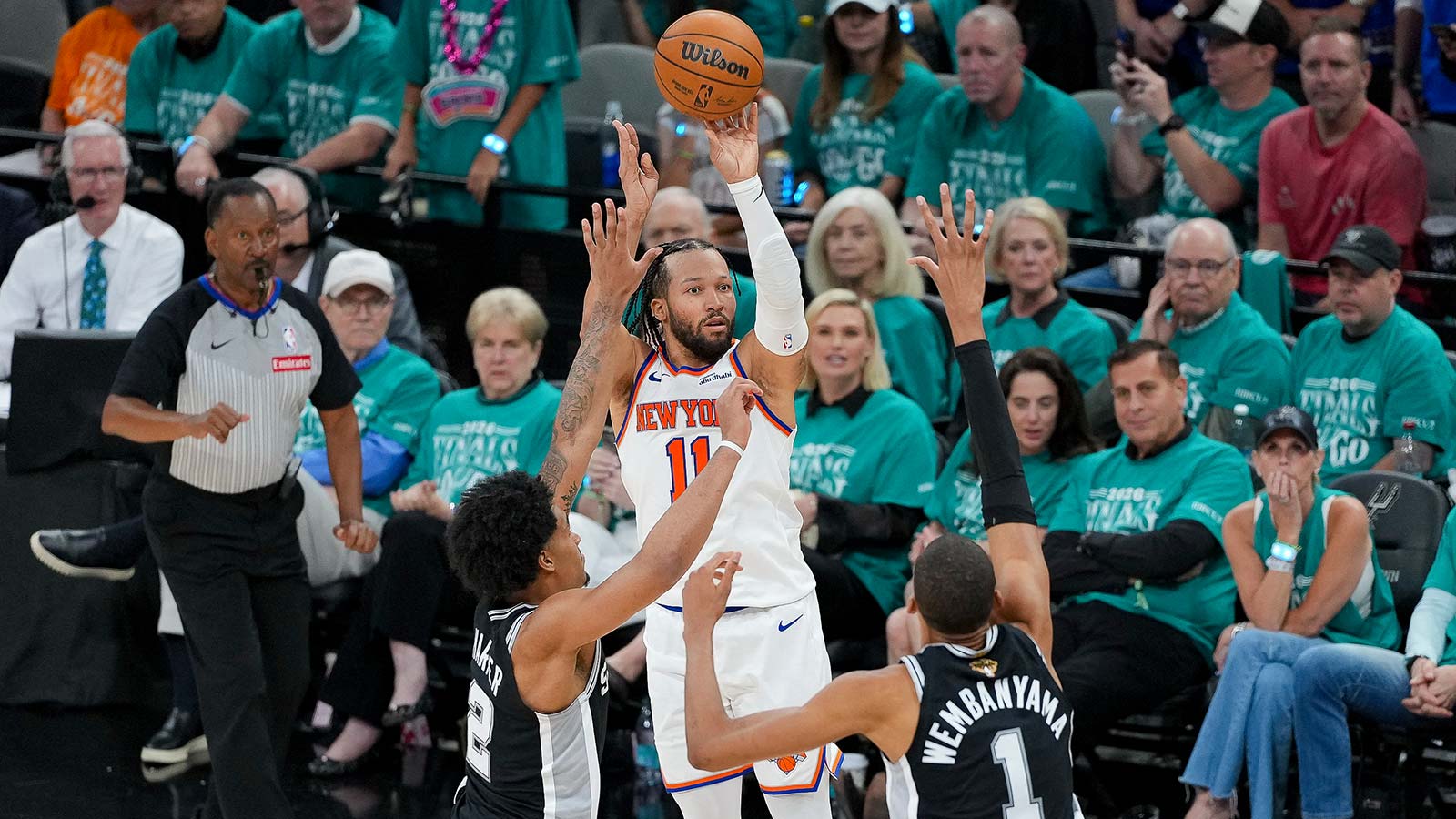 https://wp.clutchpoints.com/wp-content/uploads/2026/06/Jalen-Brunson.jpg