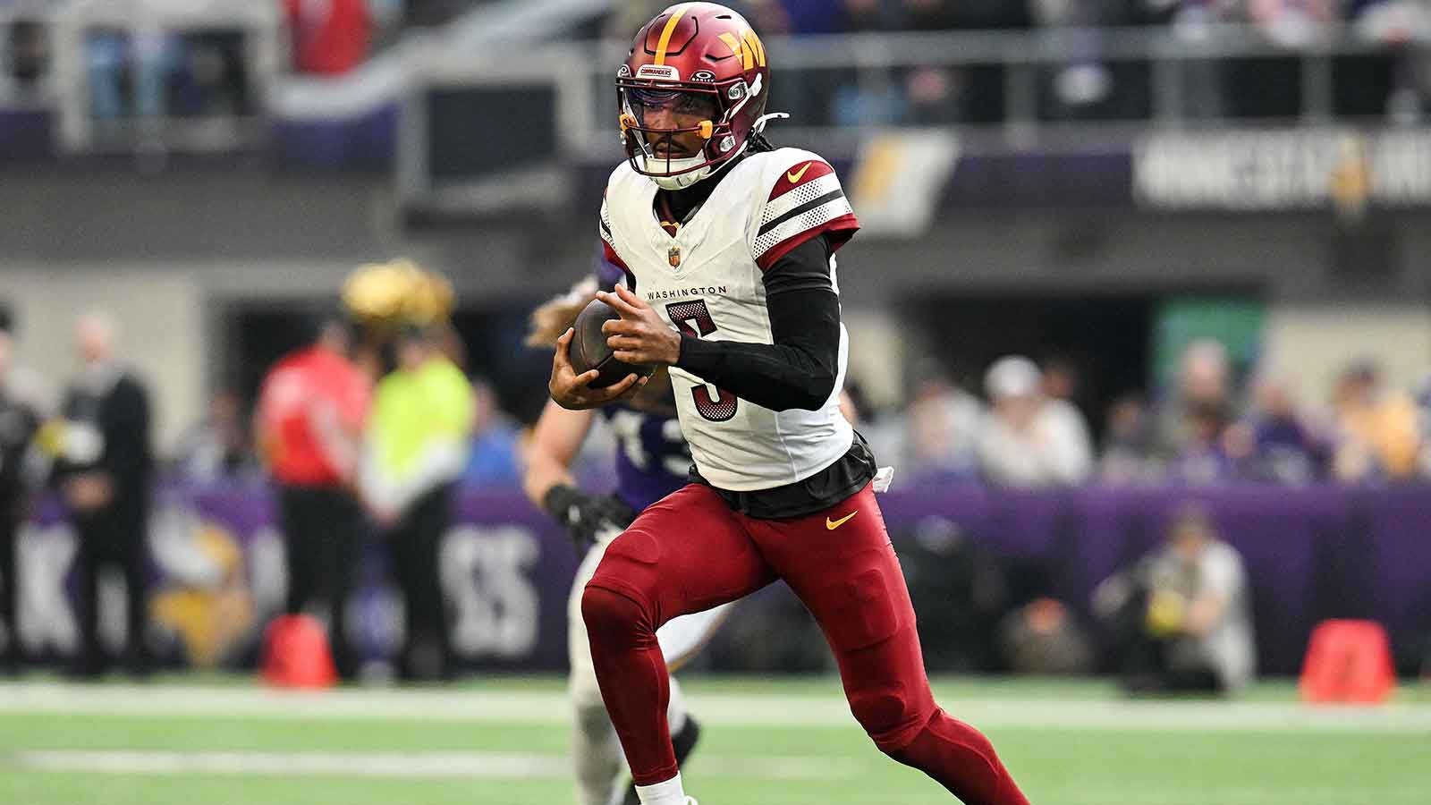 Commanders’ Jayden Daniels sounds off on learning new offense without Kliff Kingsbury