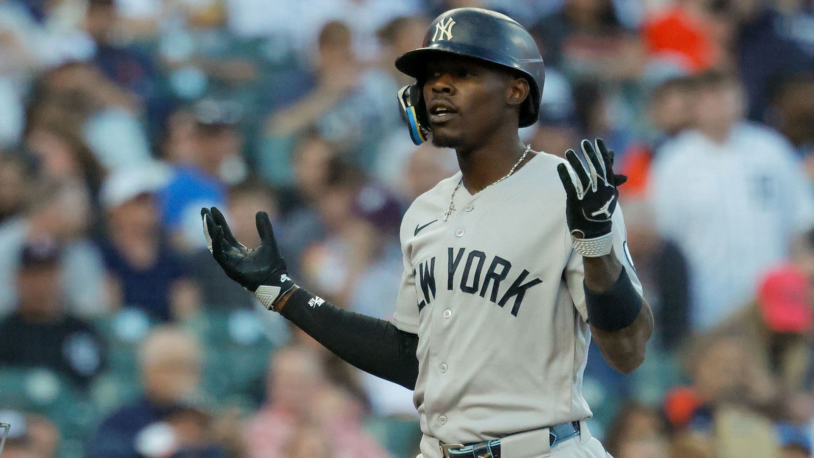 Yankees must make 2 trades to reach World Series, and 1 includes Jazz Chisholm Jr.