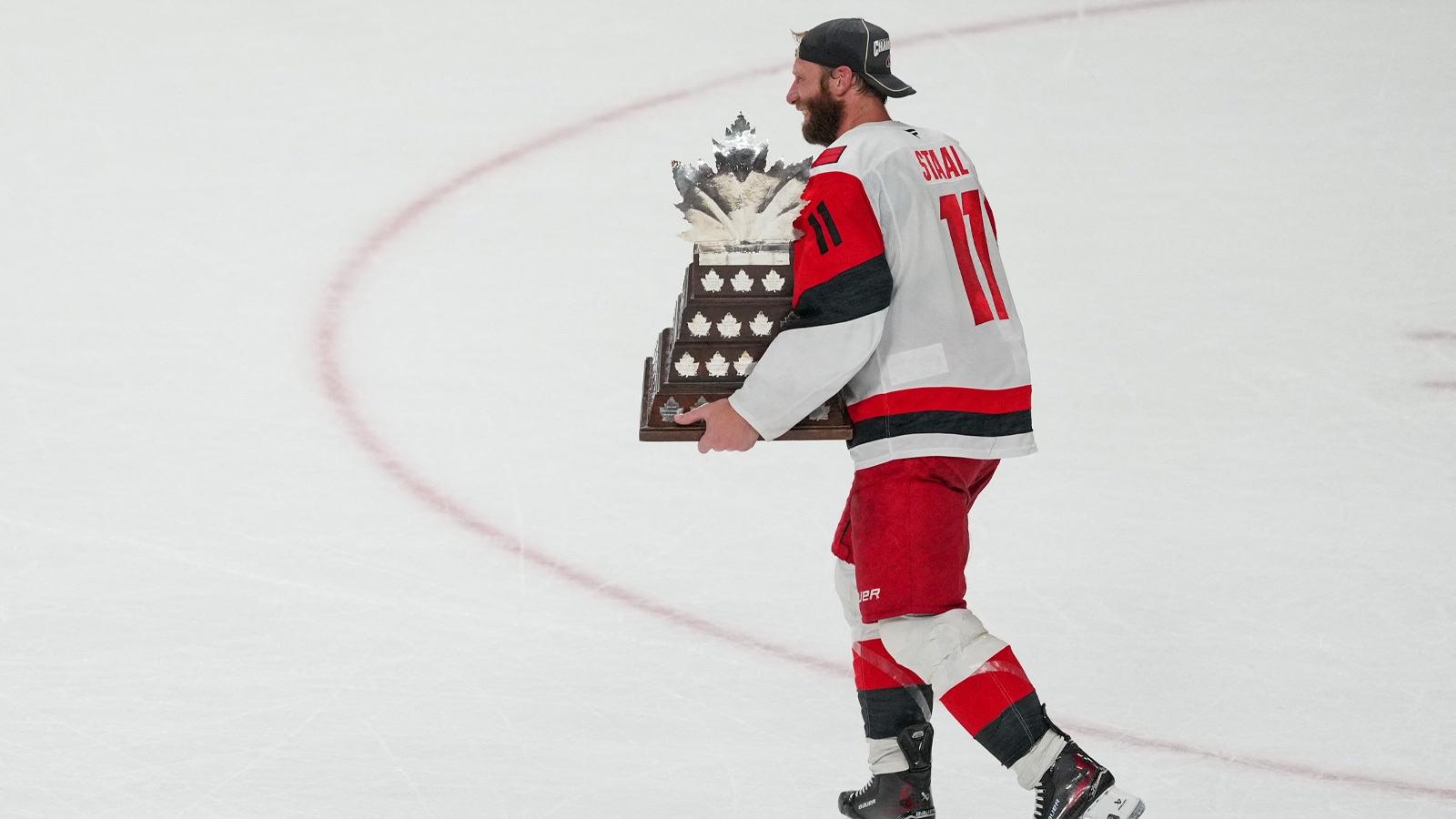 How close was Hurricanes’ Jordan Staal to unanimously winning Conn Smythe?