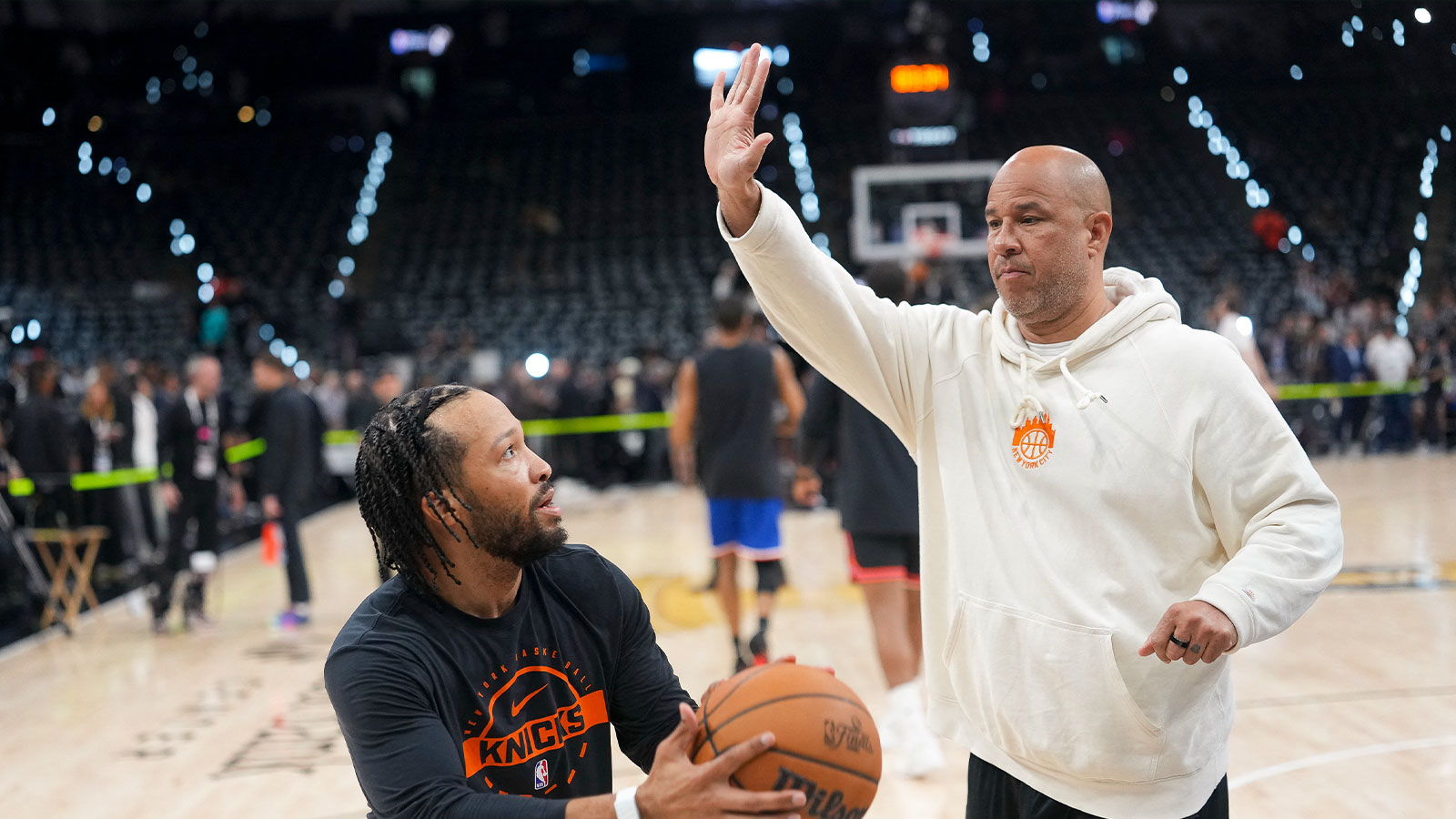 Knicks’ Mike Brown Unveils Patrick Ewing’s Hidden Playoff Mentorship; Jalen Brunson’s Unique ‘Wemby’ Finals Prep