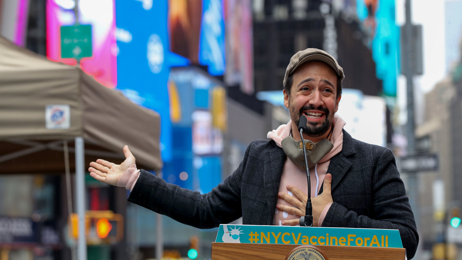 https://wp.clutchpoints.com/wp-content/uploads/2026/06/Lin-Manuel-Miranda.jpg