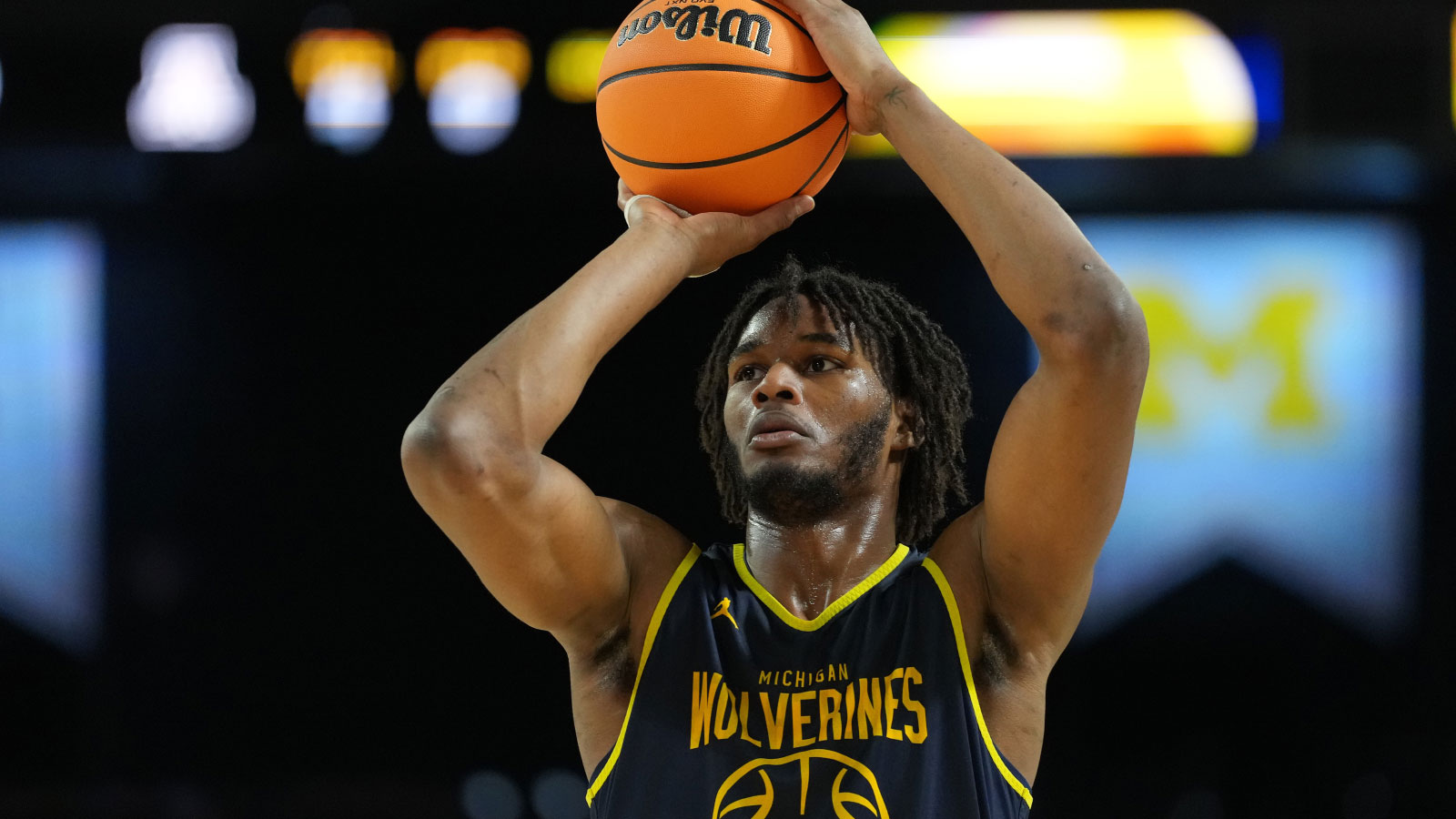 Hornets rumors: Could Charlotte reunite Michigan champions in NBA Draft?