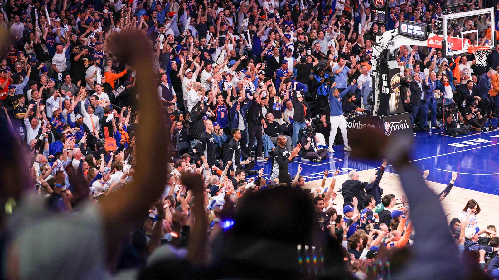 https://wp.clutchpoints.com/wp-content/uploads/2026/06/Madison-Square-Garden_40da60.jpg