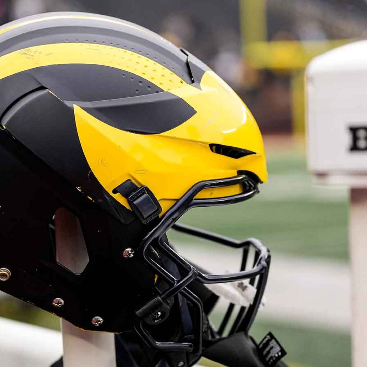 Michigan football news: Wolverines beat out Alabama, Texas in 4-star CB pursuit Michigan football news: Wolverines beat out Alabama, Texas in 4-star CB pursuit