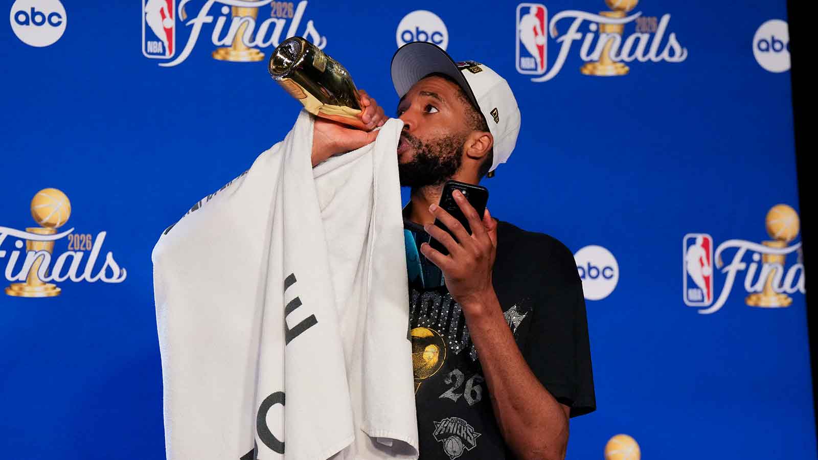 Knicks’ Mikal Bridges backs post-NBA Finals idea for Timothee Chalamet, Kylie Jenner